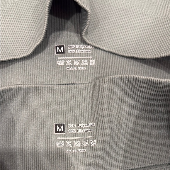 Ribbed Sports Bra and Shorts Set - Green - Picture 2 of 2